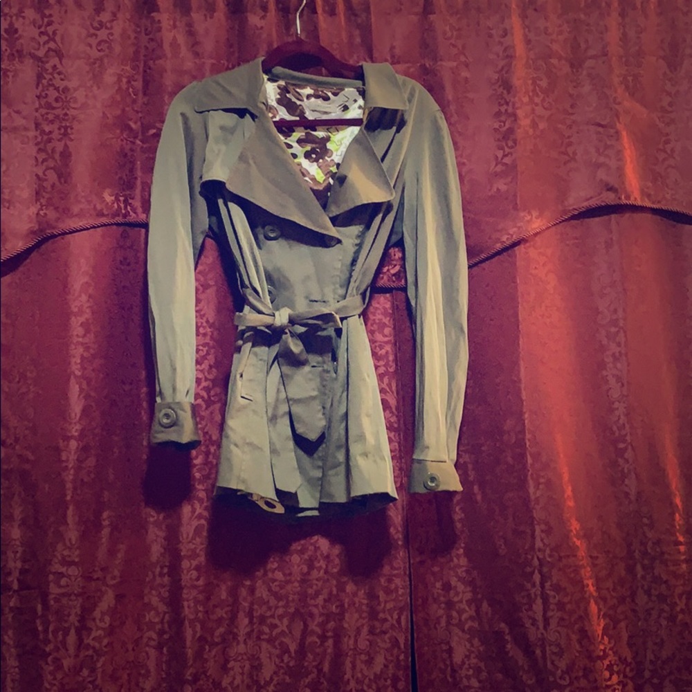 Beautiful green pea coat